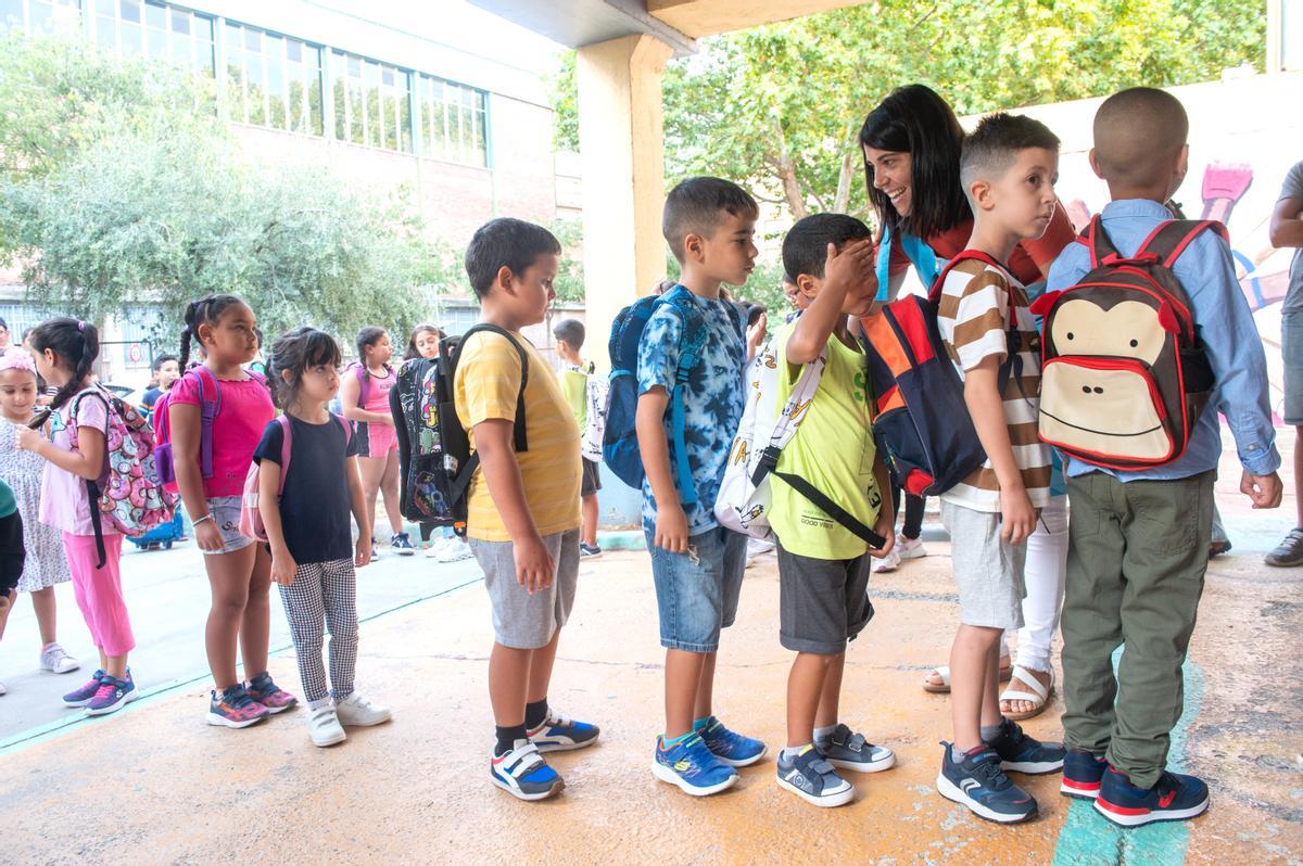 Primer día de colegio en la escuela Joan XXIII de Lleida