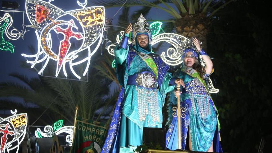 Los cargos festeros volvieron a acaparar anoche los aplausos del público.