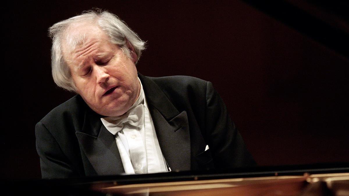 zentauroepp34407638 icult   grigory sokolov    grigory sokolov  piano   06 02 20190308202632