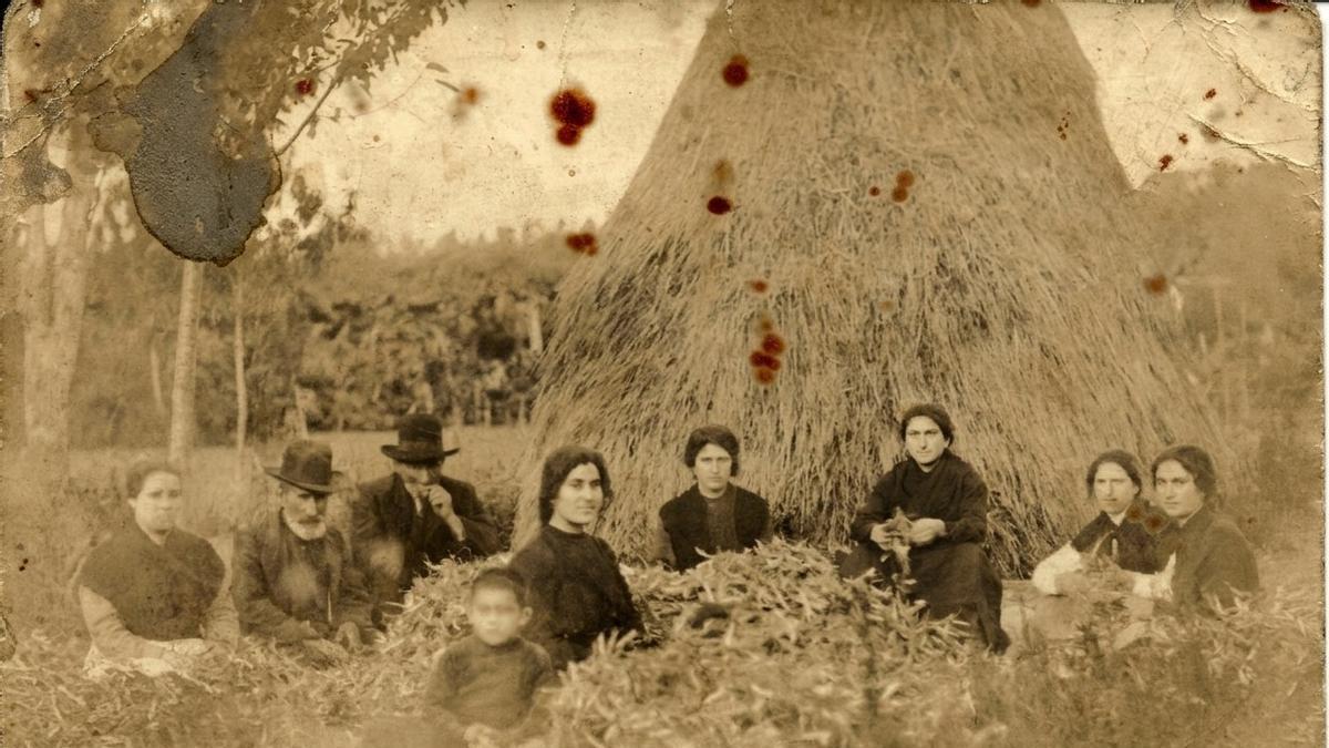 Una fotografía de 1912, ejemplo de la muestra.