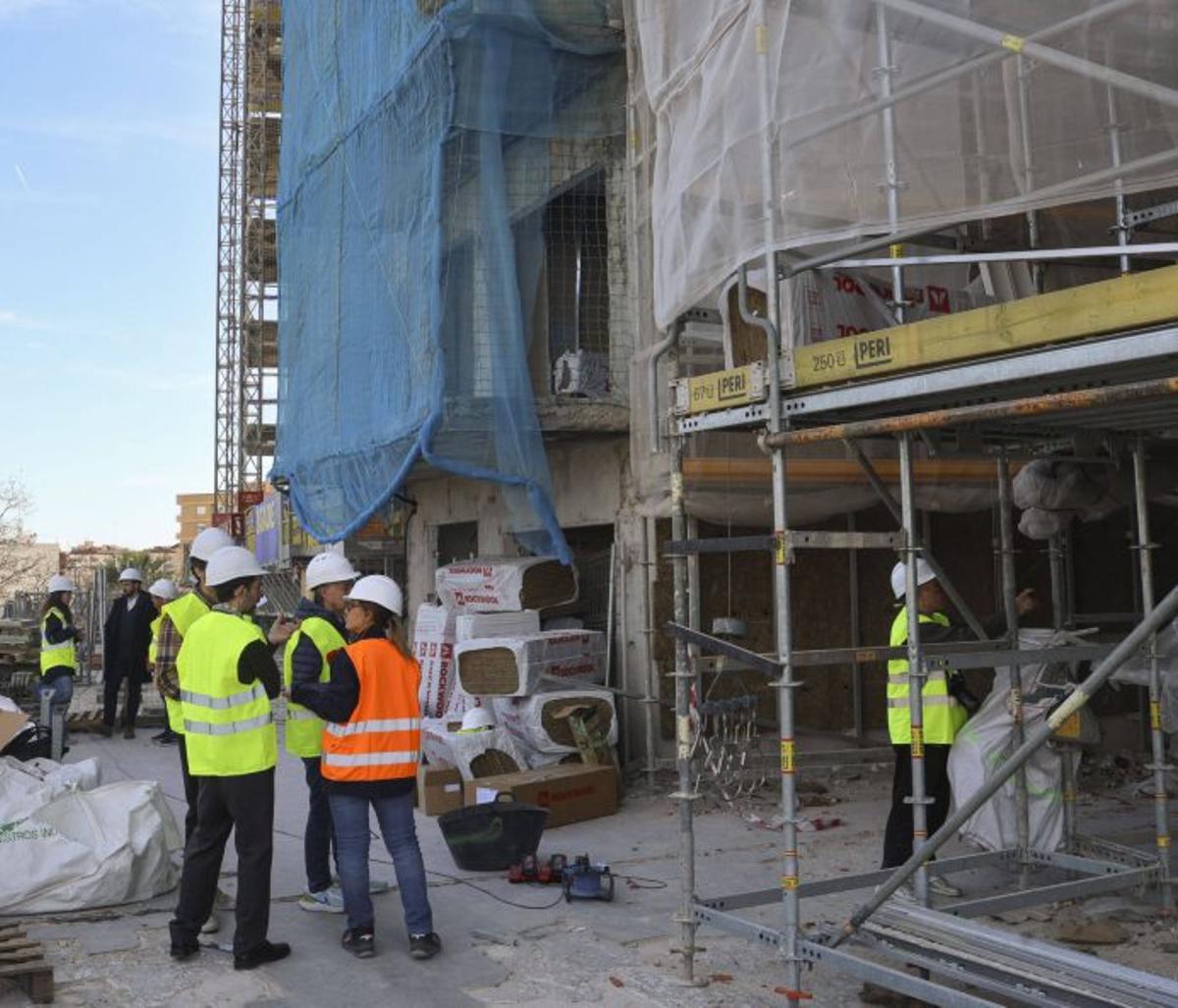 Recta final para el edificio Campanar: «En cada paso nos acordamos de las víctimas»