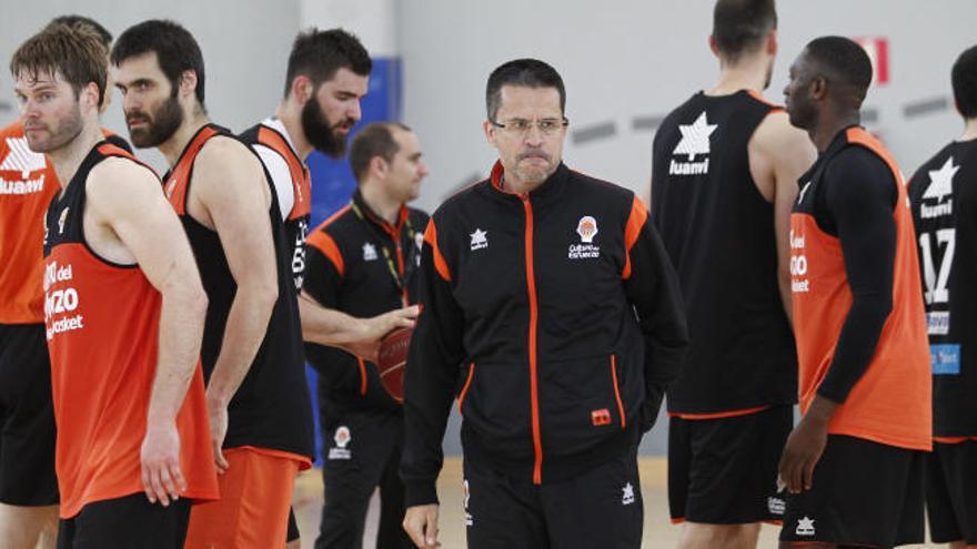 Silvio Rodríguez manda al exilio al Valencia Basket