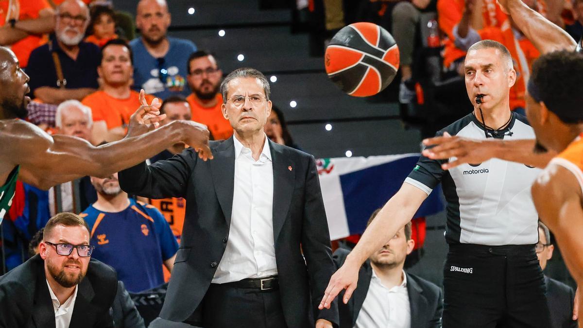 Pedro Martínez, en un lance del partido