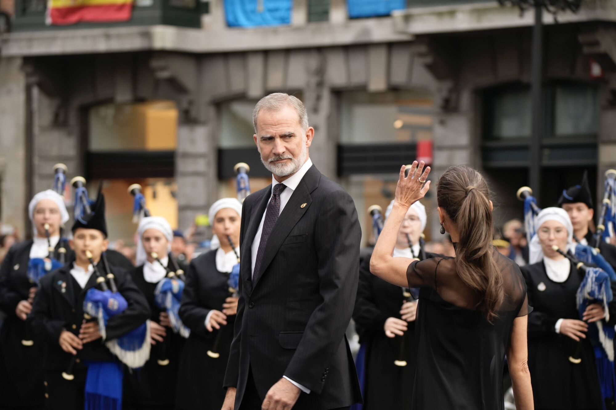 Así fue la llegada de los invitados a los premios "Princesa de Asturias" y su paso por la alfombra azul