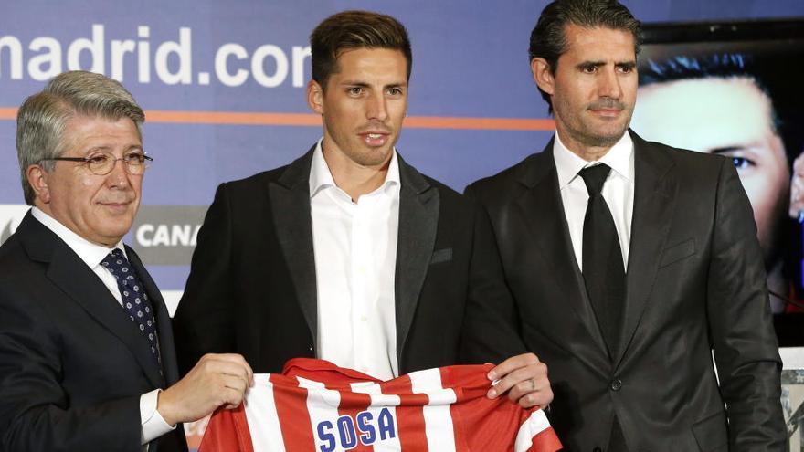 José Sosa, en su etapa en el Atlético.