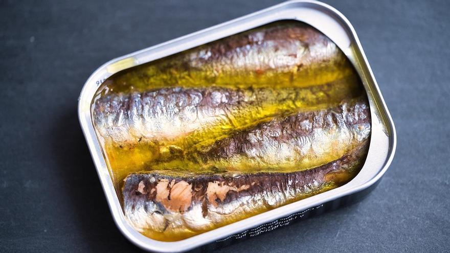 ¿Qué está pasando con las sardinas en lata?