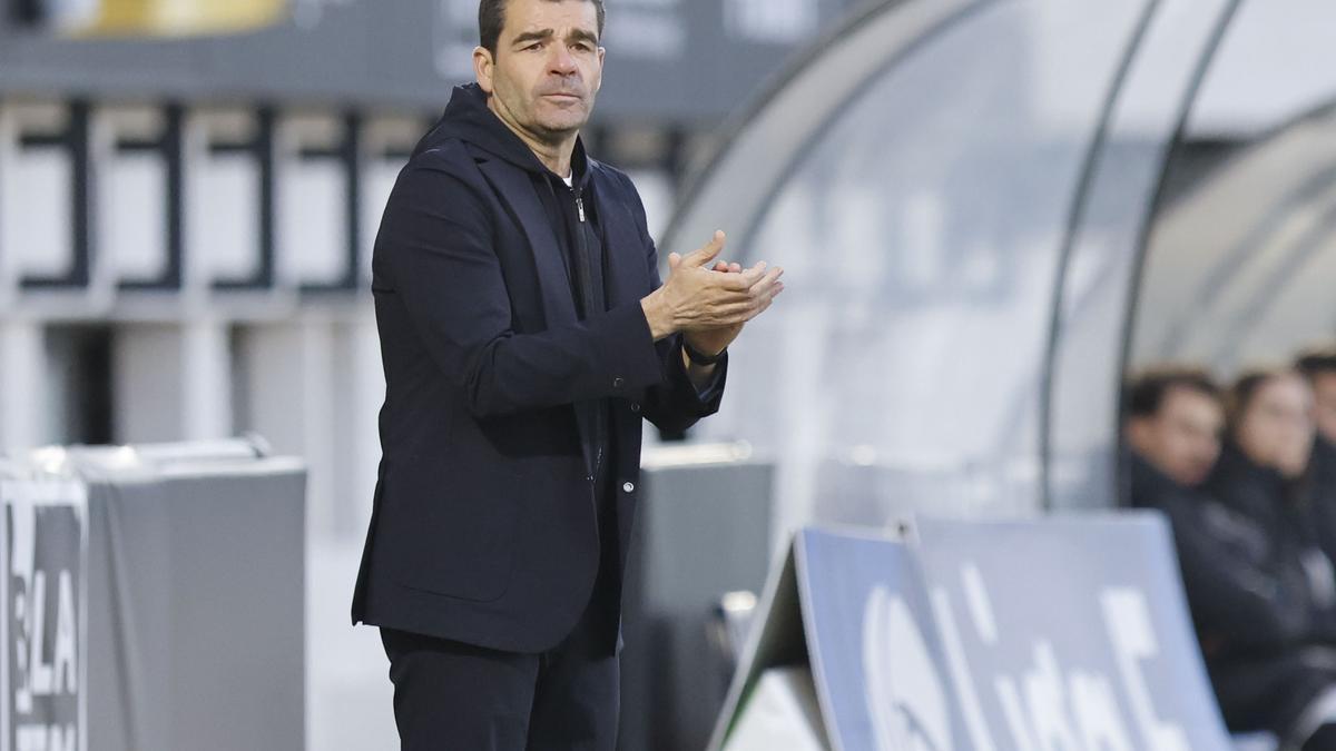 Arturo Ruiz sustituye a Manolo Cano como entrenador del Atlético de Madrid