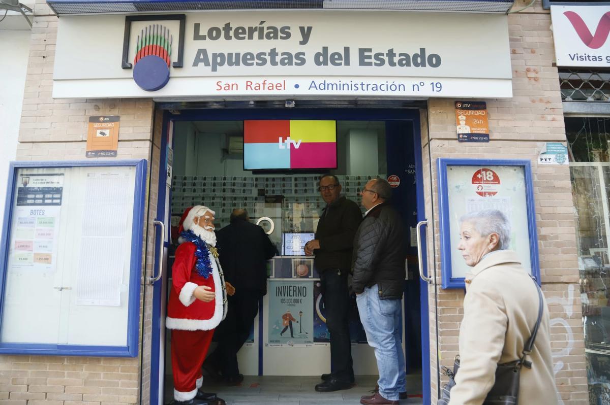 Una administración de Lotería en Córdoba.