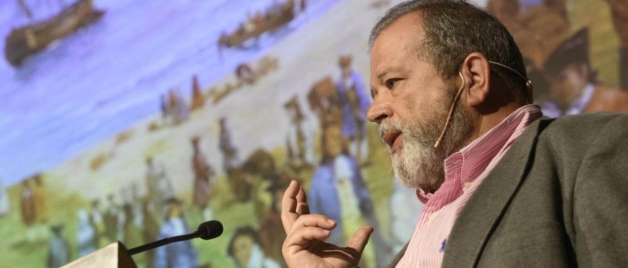 Francisco Almeida durante una intervención en un foro gastronómico. | | E.D.