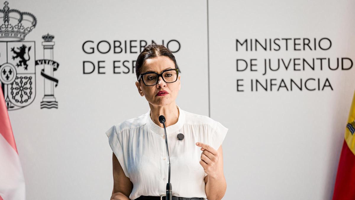 a ministra de Infancia y Juventud, Sira Rego, este martes, en Madrid