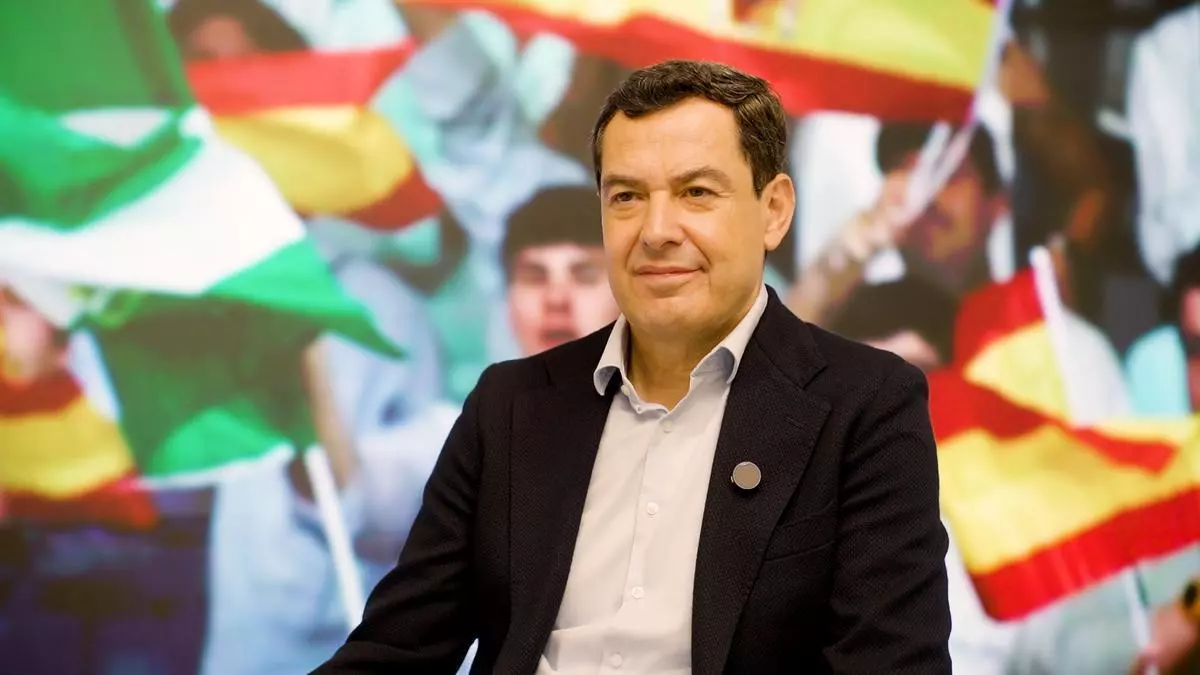 VÍDEO | Entrevista a Juanma Moreno: "Vamos a ver cómo después de las andaluzas le van a dar el 100% de IRPF a Cataluña"