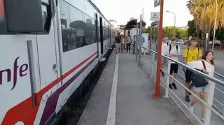 Retards en Rodalies de València en hora punta: fins a 50 minuts en diverses línies per una avaria