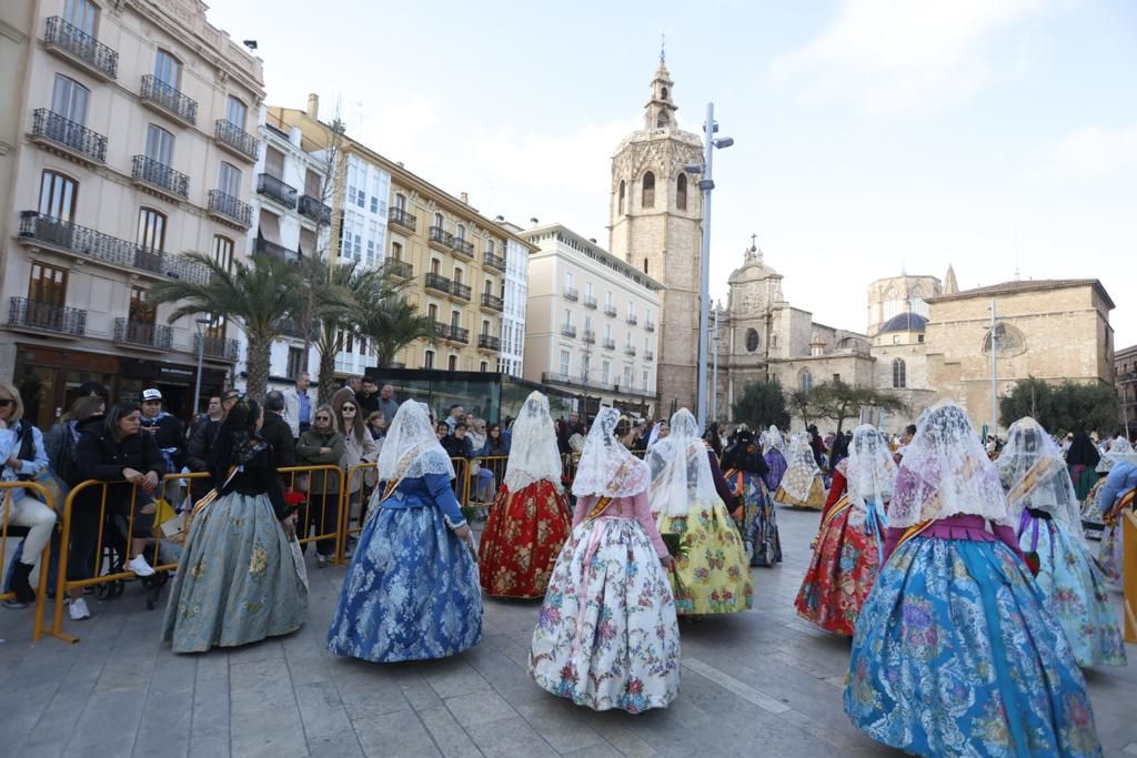 Búscate en la llegada a la plaza de la Virgen