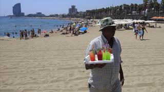 Playas de la Barceloneta: más mojitos y menos masajes