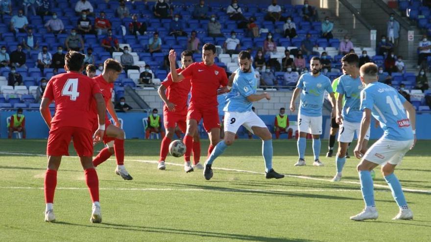 Justo triunfo del Ciudad de Lucena ante el Sevilla