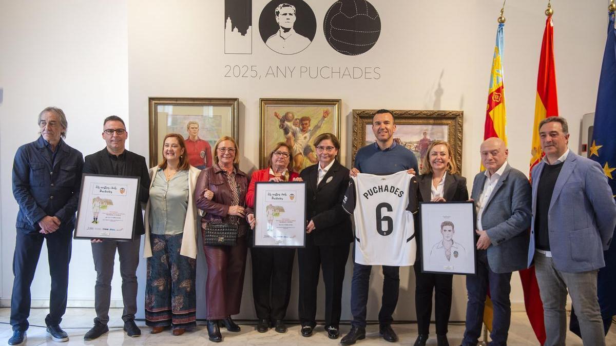 La Sala de Reinas de la diputación acoge hasta el 21 de abril la exposición ‘Els nostres ídols. Puchades’.