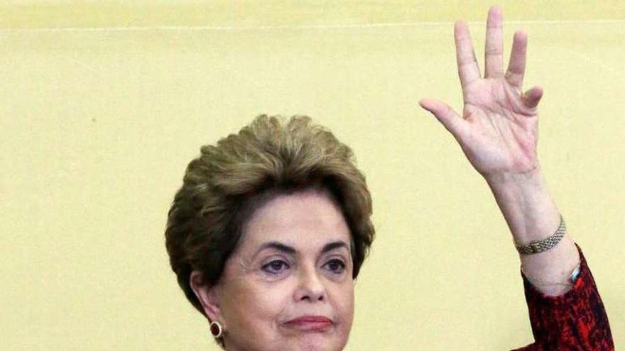 Dilma Rousseff, ayer, en Brasilia, en el palacio presidencial. // Efe