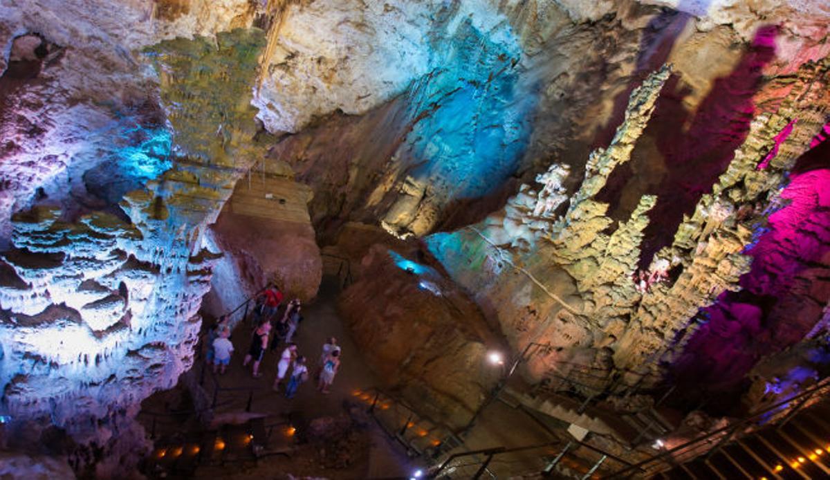 5 cuevas que tienes que explorar en Alicante