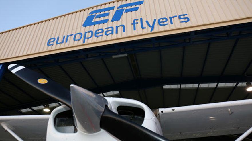 European Flyers presenta sus cursos de piloto profesional de avión, helicóptero y dron en Mutxamel