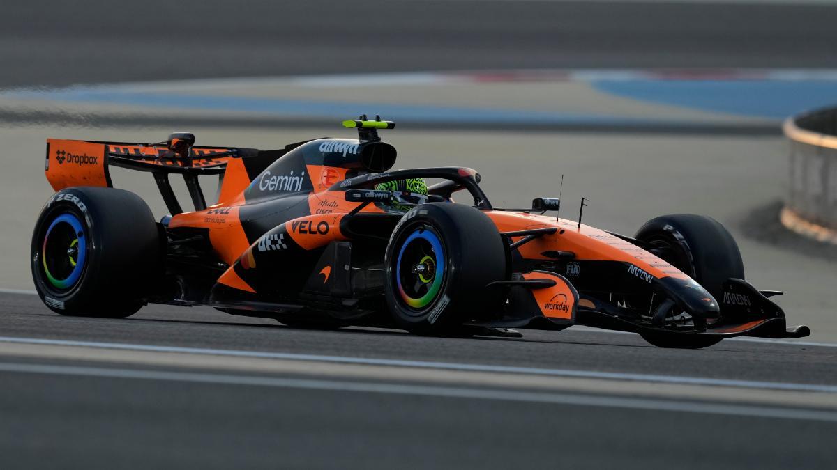 Lando Norris durante la primera jornada de test en Bahréin