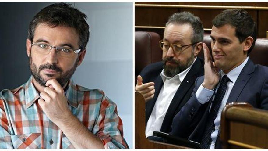 Évole y Juan Carlos Girauta con Rivera en el Congreso.