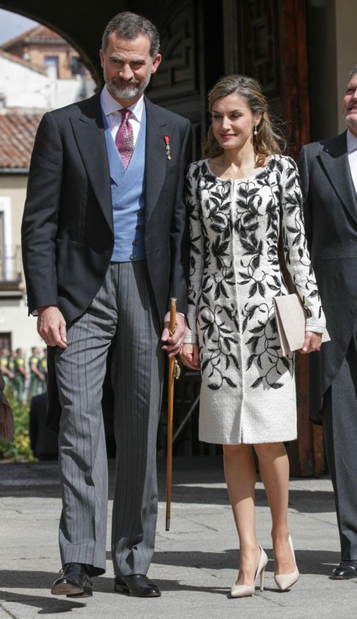 Letizia Ortiz con vestido bordado de Felipe Varela y accesorios en nude