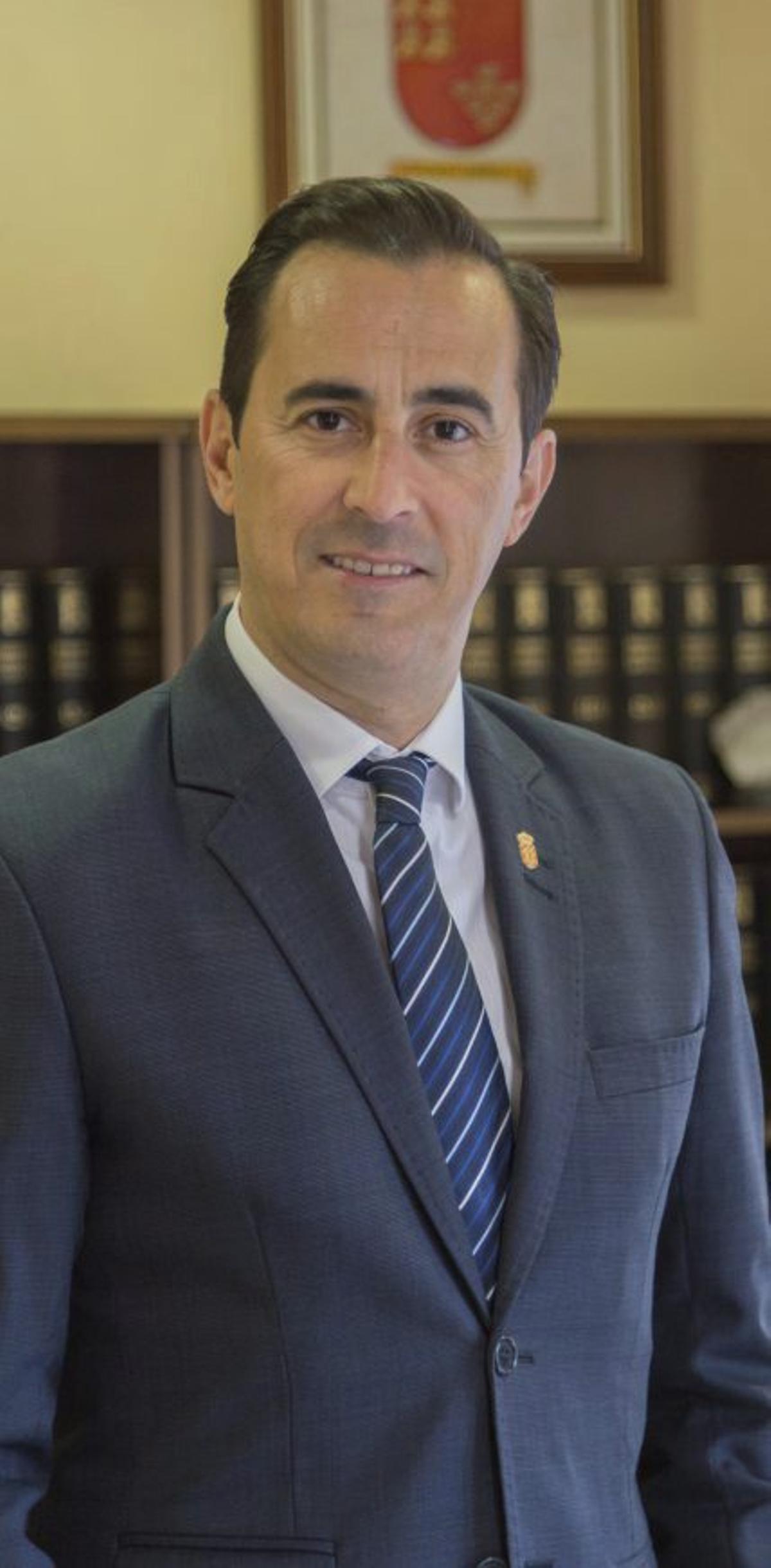 Los ayuntamientos del PSOE recelan de las concentraciones por Ceuta