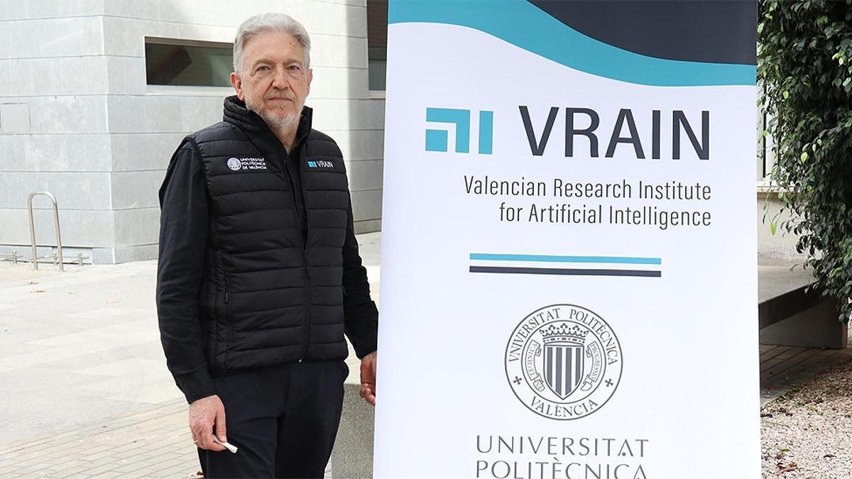 El catedrático Vicent Botti, director del Instituto Valenciano de Investigación en Inteligencia Artíficial de la Politécnica de Valencia.