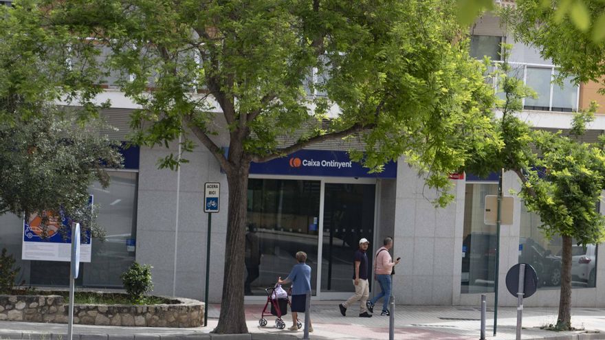Roban a dos personas vulnerables en Ontinyent con el método del &quot;abrazo cariñoso&quot;