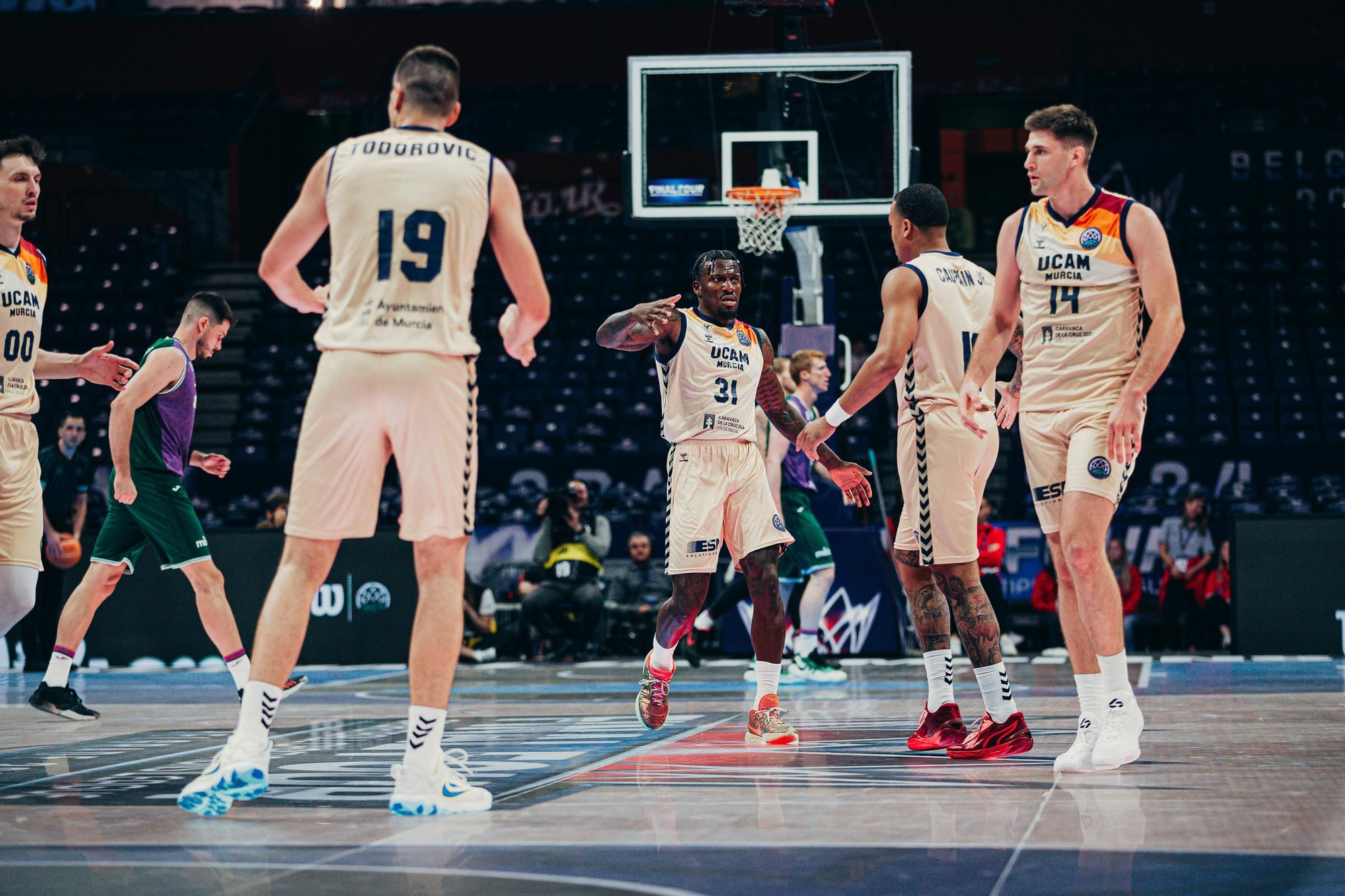 El UCAM Murcia - Unicaja de la Final Four de la BCL, en fotos