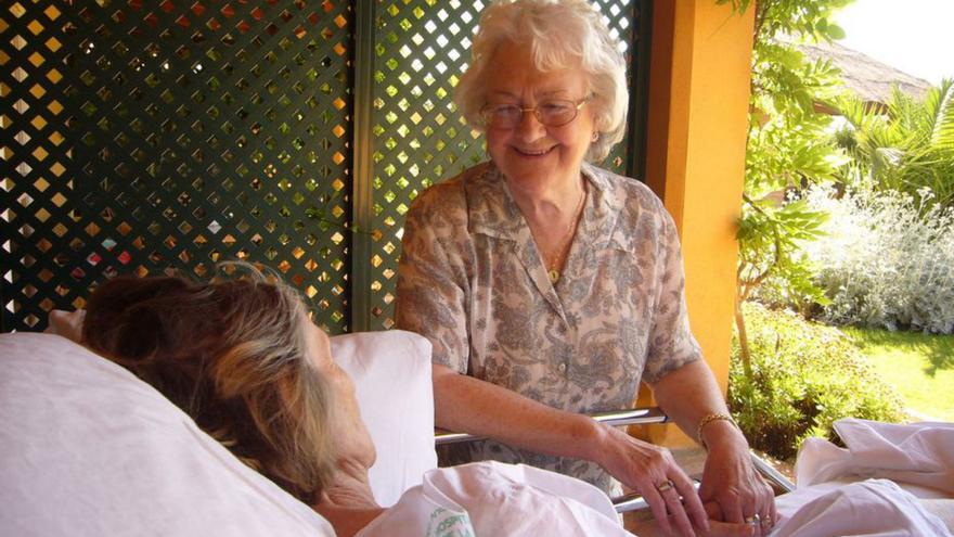 Joan Hunt fue pionera en cuidados paliativos.