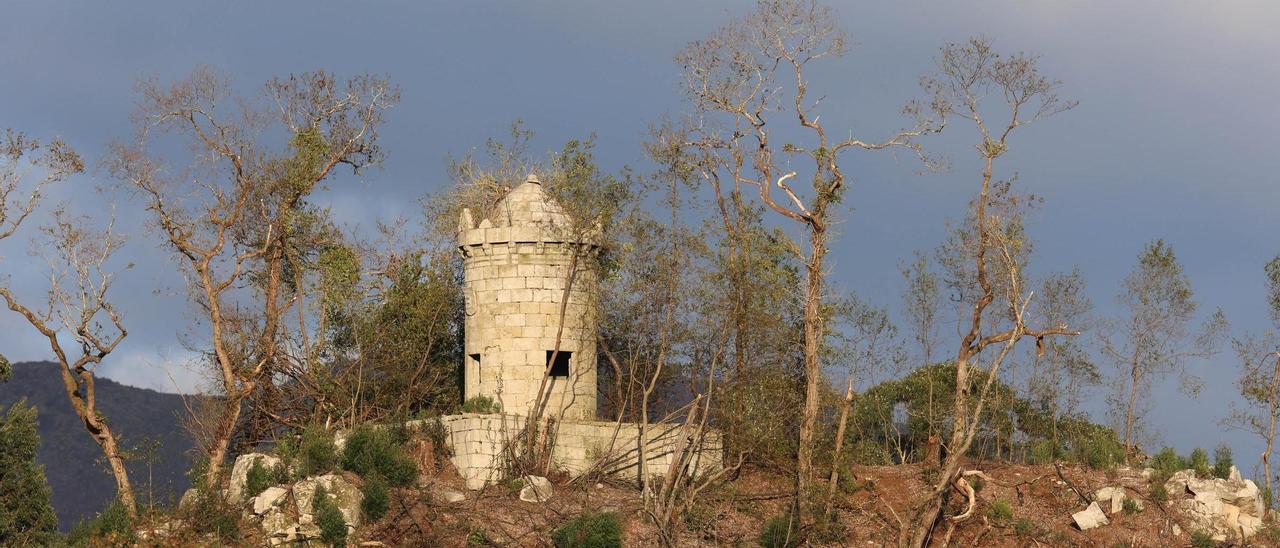 La torre del Pazo do Conde de Gondomar que ya puede verse.
