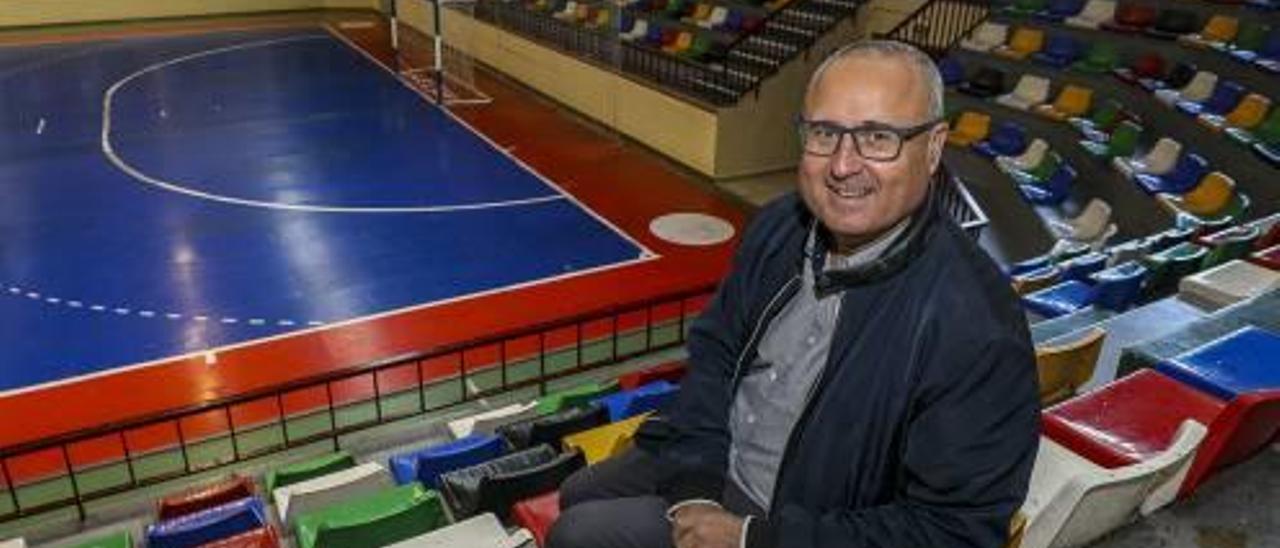 Vicente Alberola es concejal de Deportes y Pedanías en el Ayuntamiento de Elche.