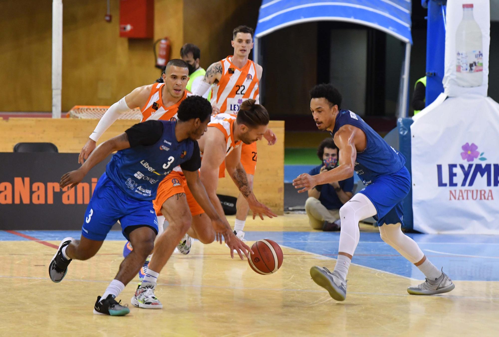 El Leyma le gana 74-66 al Oviedo