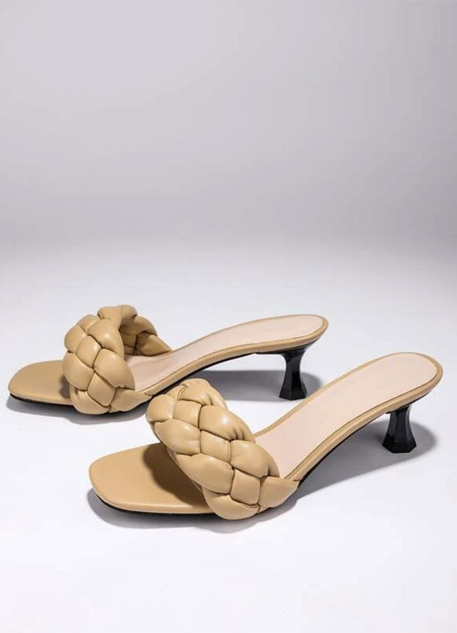 Sandalias tipo mules trenzadas de Shein