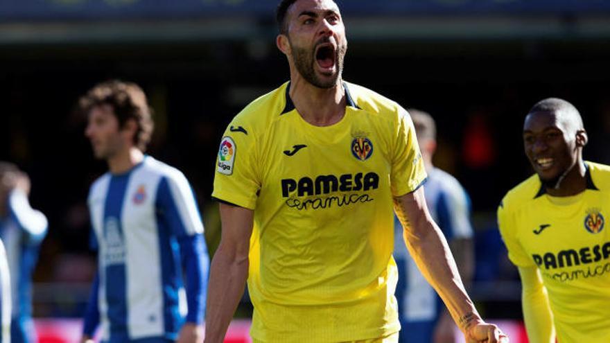 Iborra celebrando su gol.