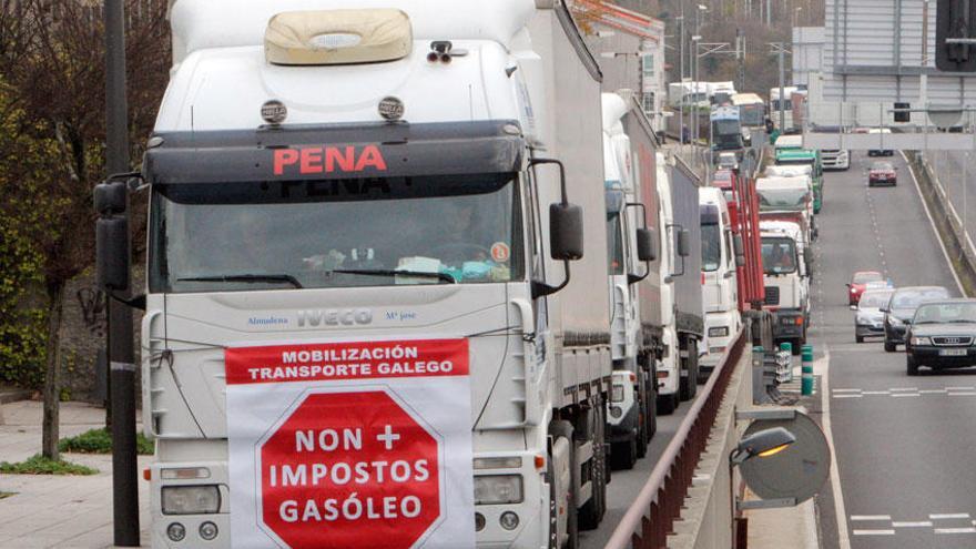 Protesta de los transportistas por la subida de los hidrocarburos.