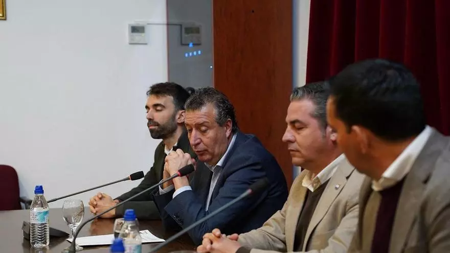 Vídeo | Javier Fernández explica la campaña contra el virus del Nilo 2026