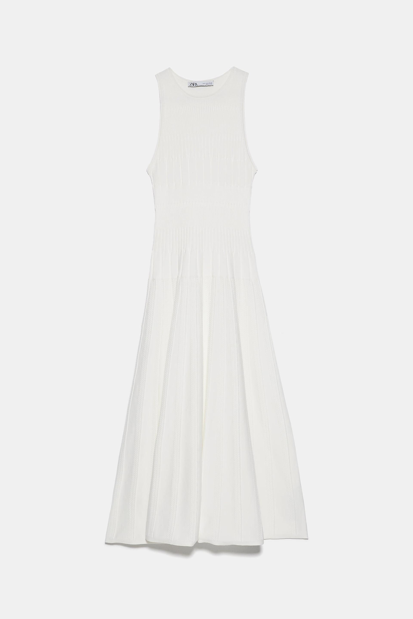 Vestido de canalé, de Zara