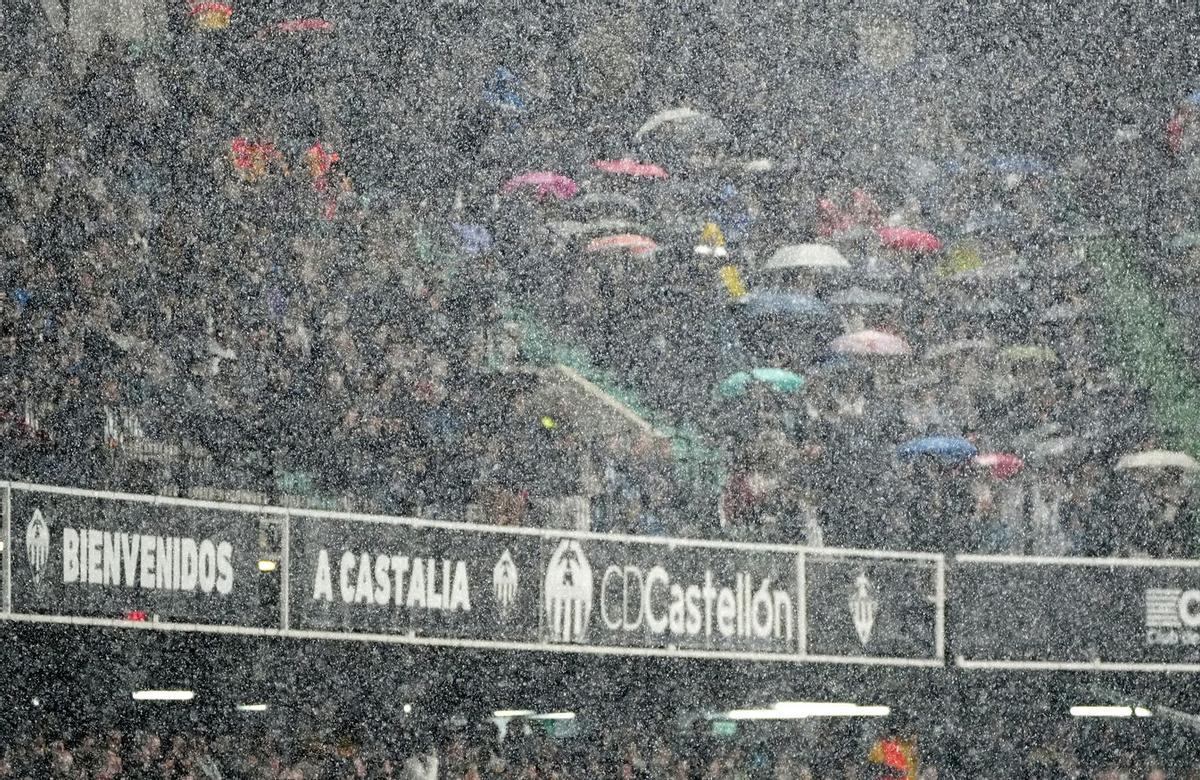 Lluvia en el SkyFi Castalia.