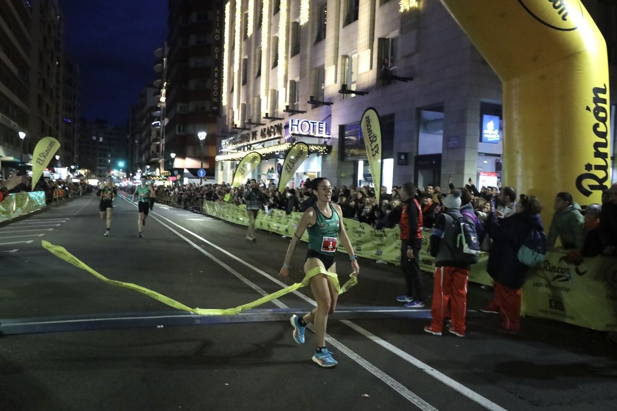 EN IMÁGENES | Zaragoza celebra su decimoctava edición de la San Silvestre