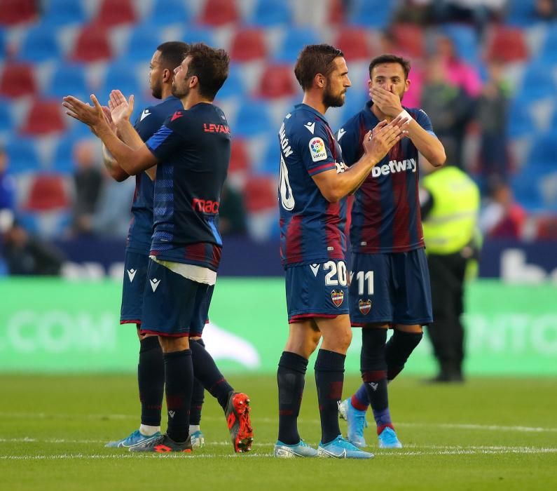 El Levante UD - RCD Espanyol, en imágenes