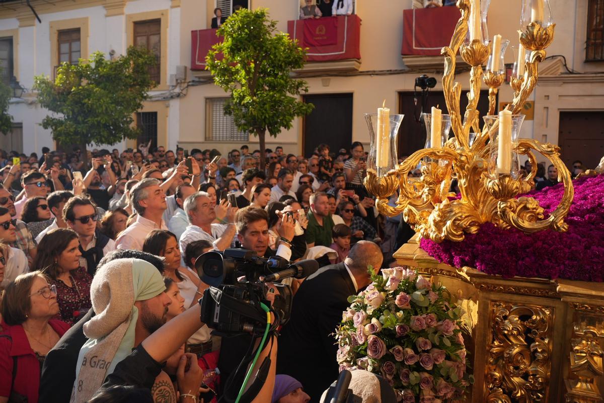 La hermandad de las Angustias, en imágenes