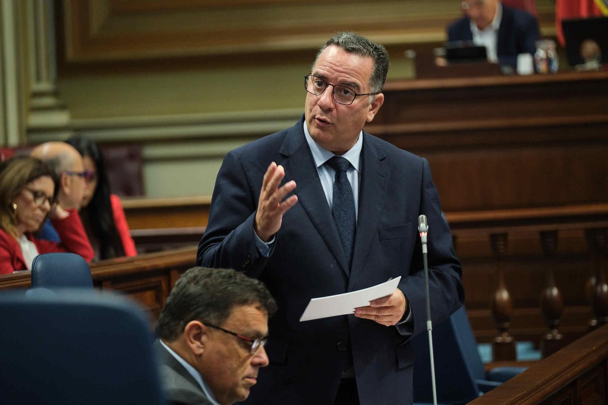 Pleno del Parlamento de Canarias (07/11/2023)
