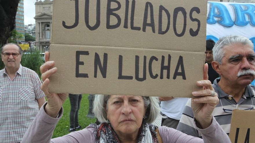 Un jubilado vigués que vive en Argentina doblega al INSS: logra un complemento por residencia y una condena por temeridad
