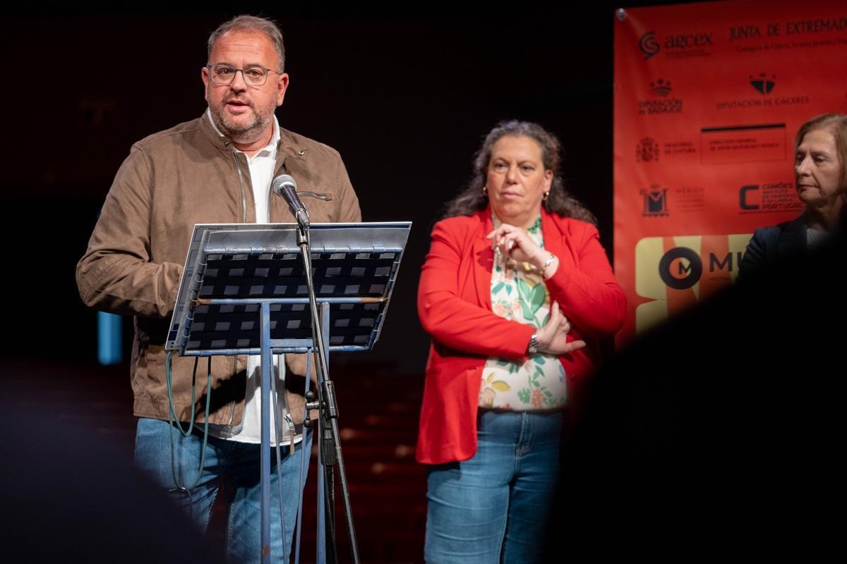 El alcalde de Mérida, Antonio Rodríguez Osuna, en la presentación.