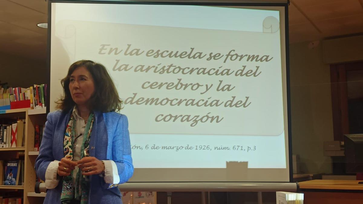 La inspectora de Educación en Teruel, Lourdes Alcalá.