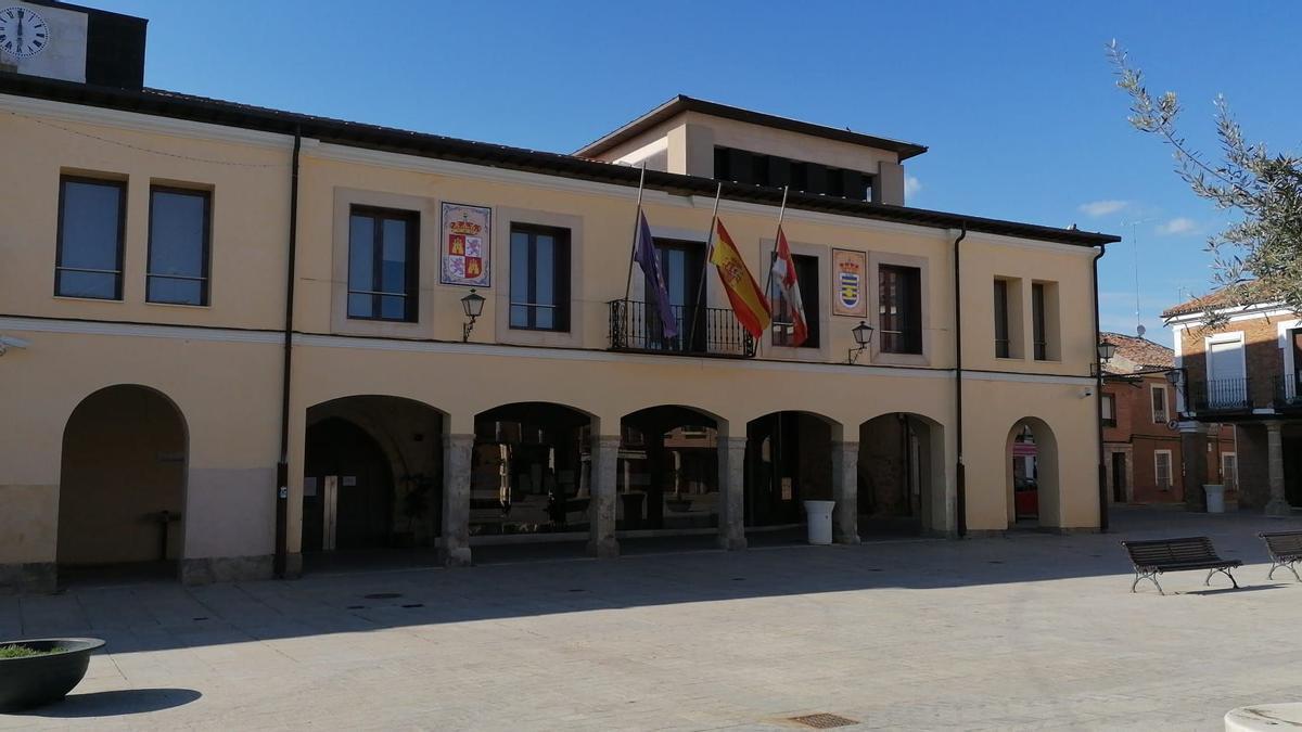 Edificio que alberga el servicio de Ayuntamiento de Villalpando. |