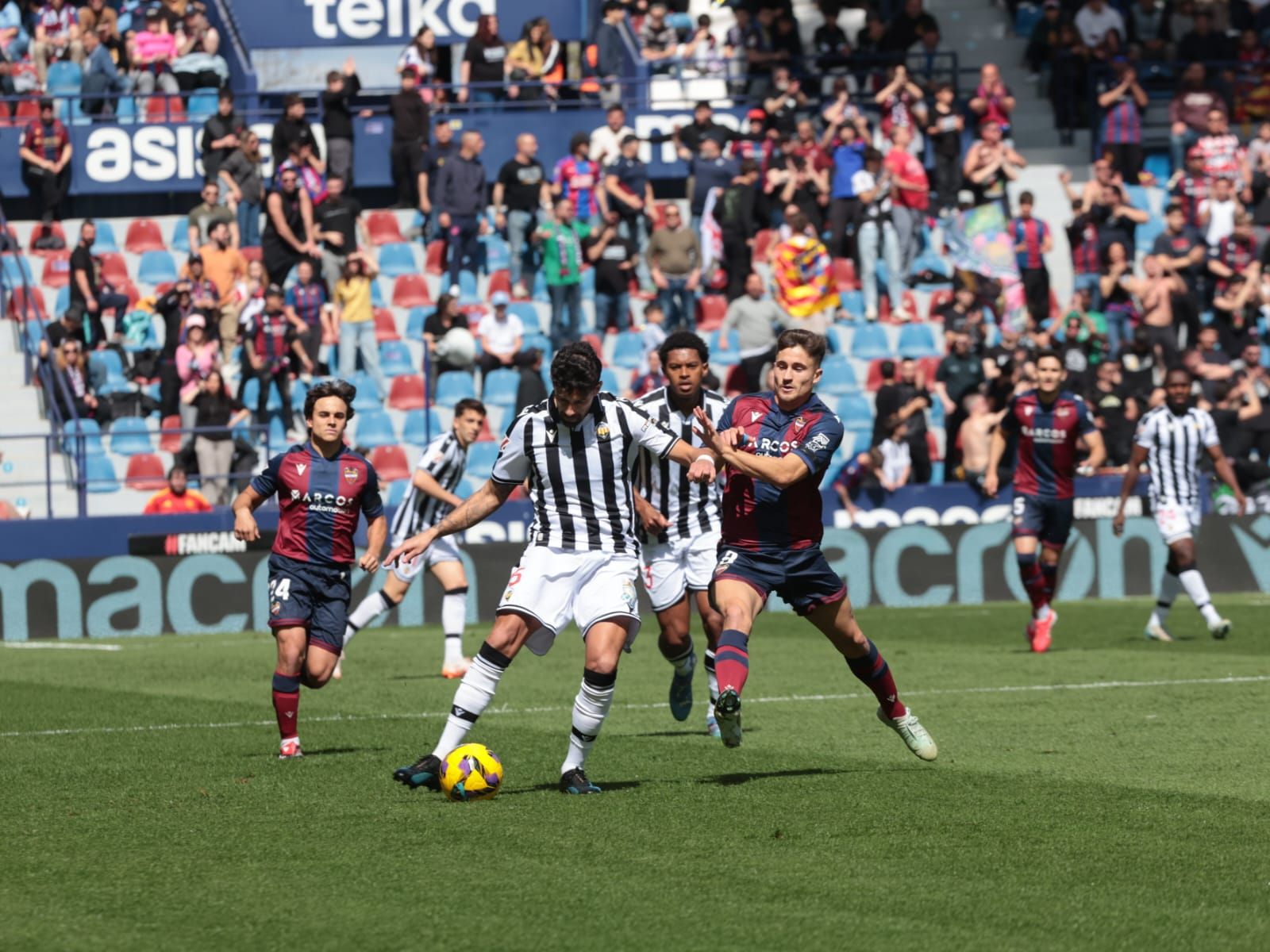 El Levante UD - Castellón, en imágenes