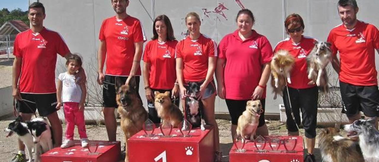 Diez podios en el arranque del curso  para el Esportiu Agility Almussafes